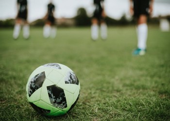 Year 9 girls crowned District Football Champions